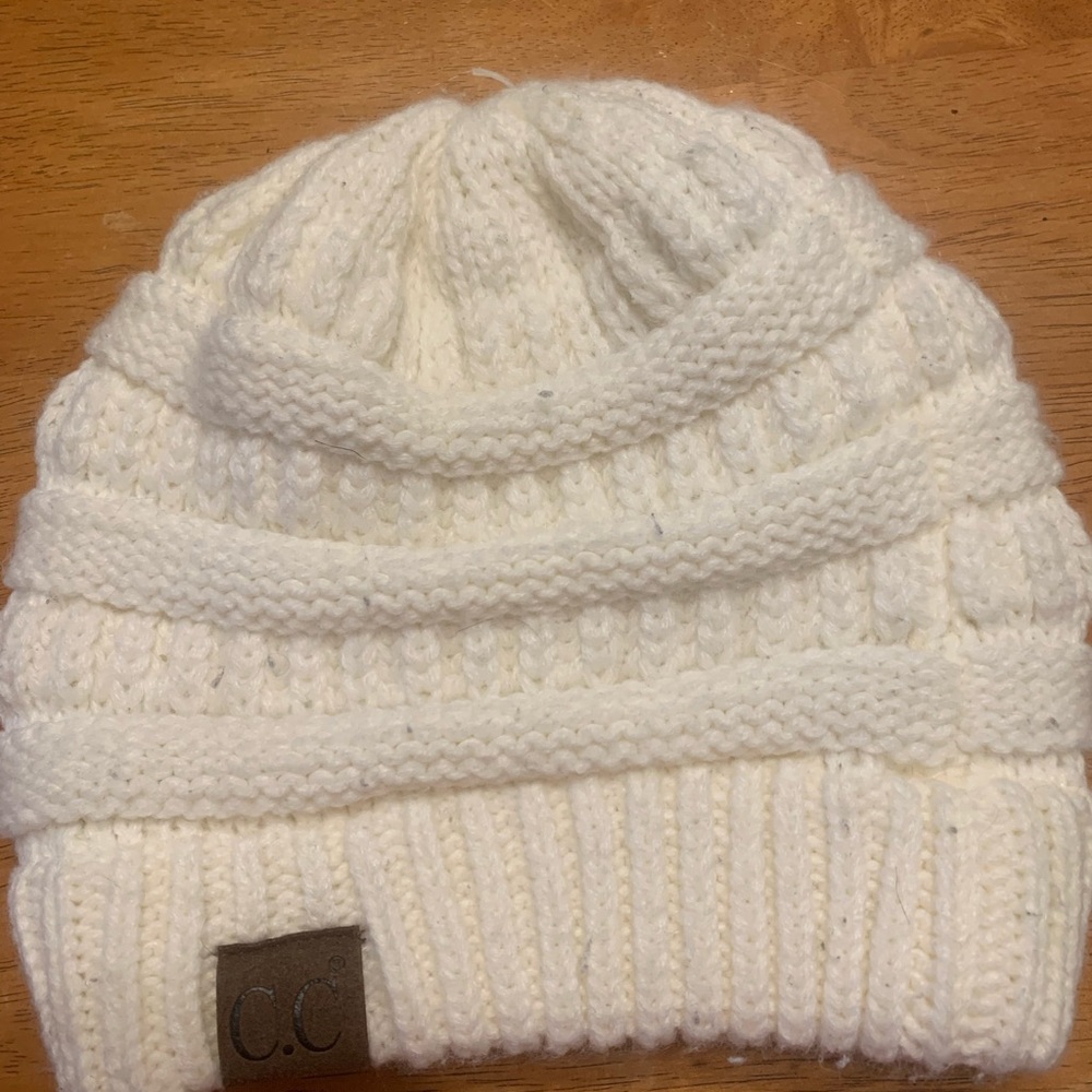 C.C Women’s Ivory Knit Beanie